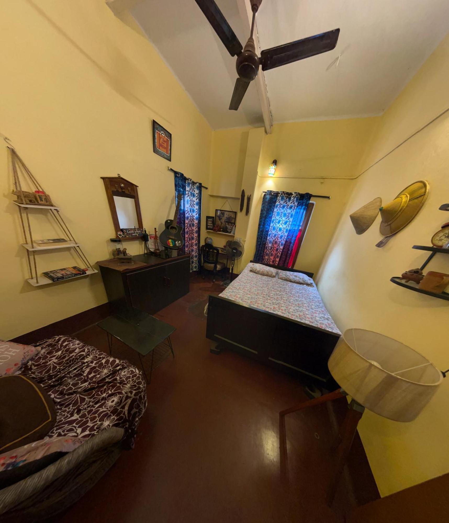Calcutta Backpackers Appartamento Esterno foto