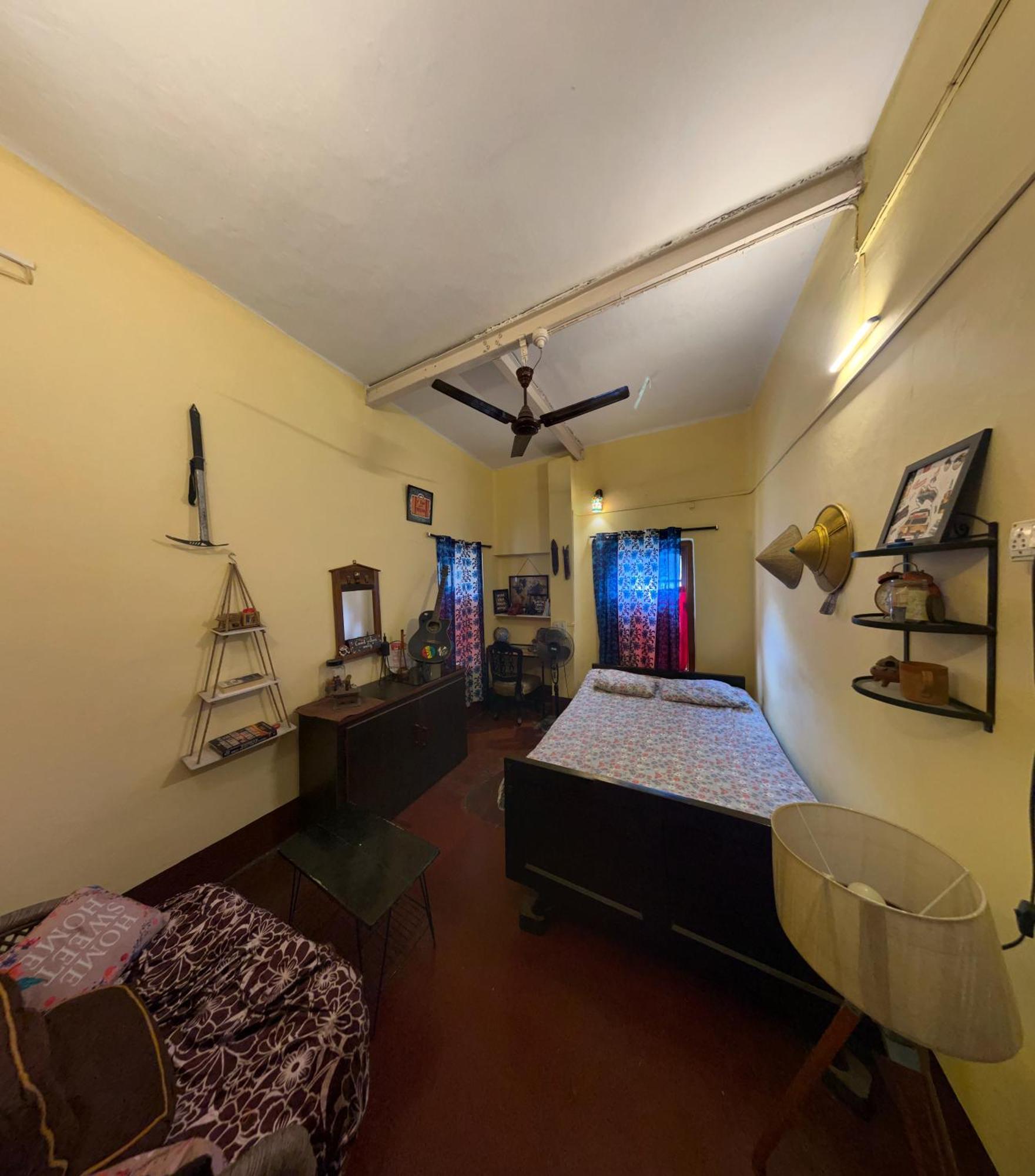 Calcutta Backpackers Appartamento Esterno foto